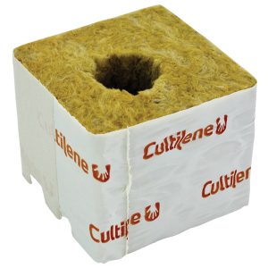 Cutilene 75mm (3inch) Cube - Small Hole (28/35) Box